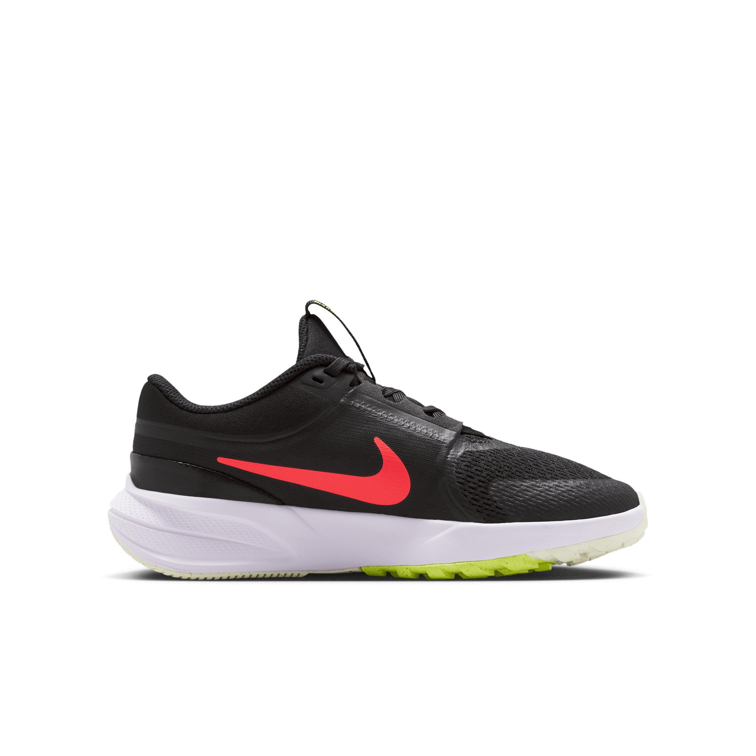 Nike Star Runner 5 "Black/Anthracite/Volt Tint/Bright Crimson" Grade School Boys' Running Shoe - BLACK/ANTHRACITE/VOLT/CRIMSON